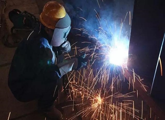 爱游戏在线-爱游戏在线（中国）制品管加工裂痕的产生因素