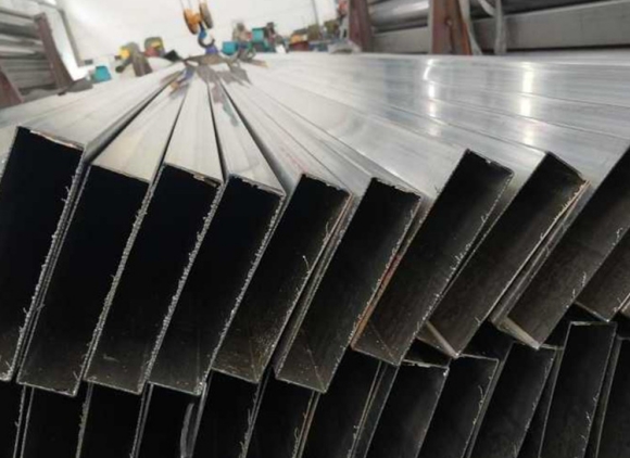 怎样去除304爱游戏在线-爱游戏在线（中国）管毛刺