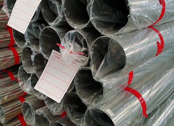 304爱游戏在线-爱游戏在线（中国）管表面质量问题—气孔